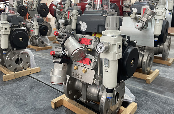 Geko a fourni des vannes à bille pneumatiques au projet de fibre de carbone Guotai Dacheng